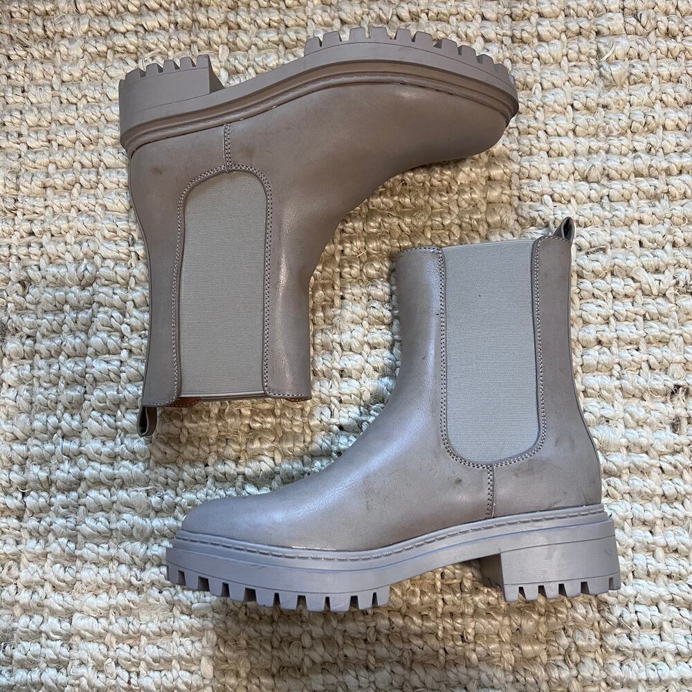Anna Field Lug Sole Boot Sz 9